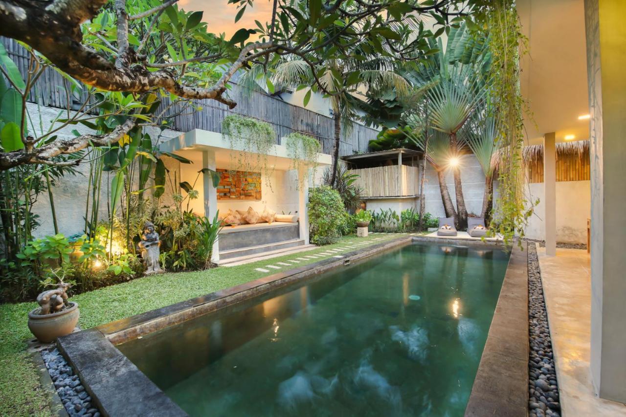 Villa Malou Seminyak Exterior foto