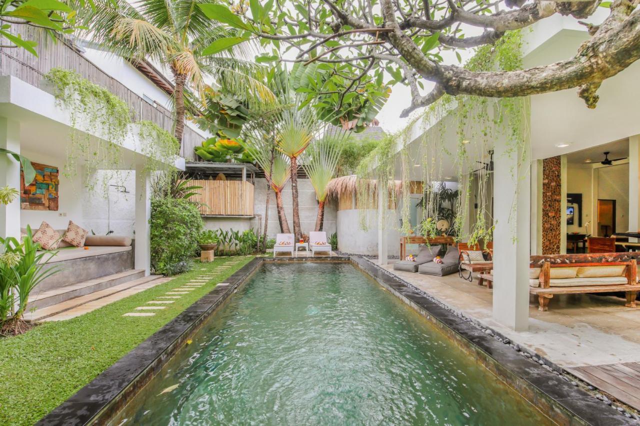 Villa Malou Seminyak Exterior foto